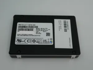 Samsung PM1733 MZWLJ7T6HALA 7.68TB 1 DWPD PCIe Gen 4.0 x4 8GB/s U.2 NVMe 2.5in Recertified Solid State Drive